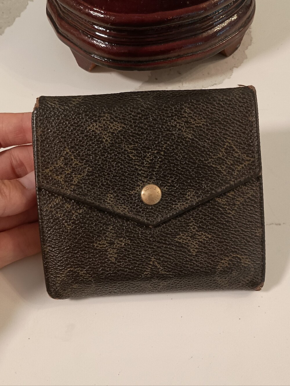 Authentic Louis Vuitton Vintage Monogram Elise Trifold Wallet